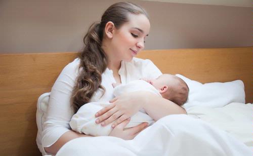 10% Bayi Salah Minum Asi Karena Lidah Bertali