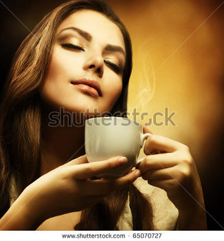 woman-drinking-coffee