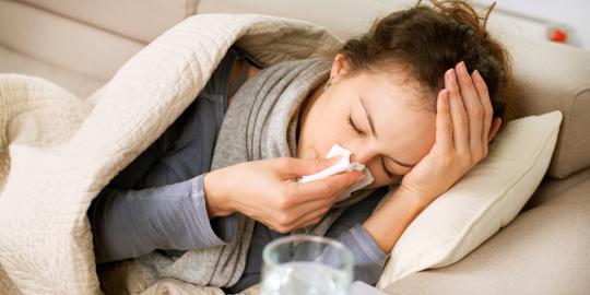 pilek-atau-flu-ini-cara-membedakannya