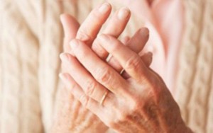 Menderita Arthritis? Hati-hati Anda Berisiko Tinggi Serangan Jantung Mendadak