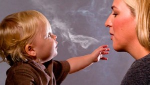 Orang Tua Perokok Menyumbang Potensi Risiko Penyakit Jantung Pada Anak