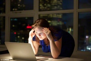 2DEF857700000578-3296098-Working_night_shifts_has_been_linked_to_damaging_the_immune_syst-a-9_1446195445755